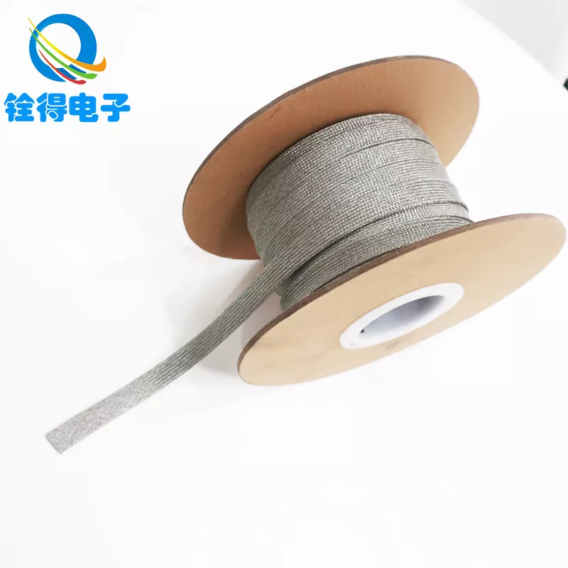 Kuidas ühendada vasktoru punutud voolikuga